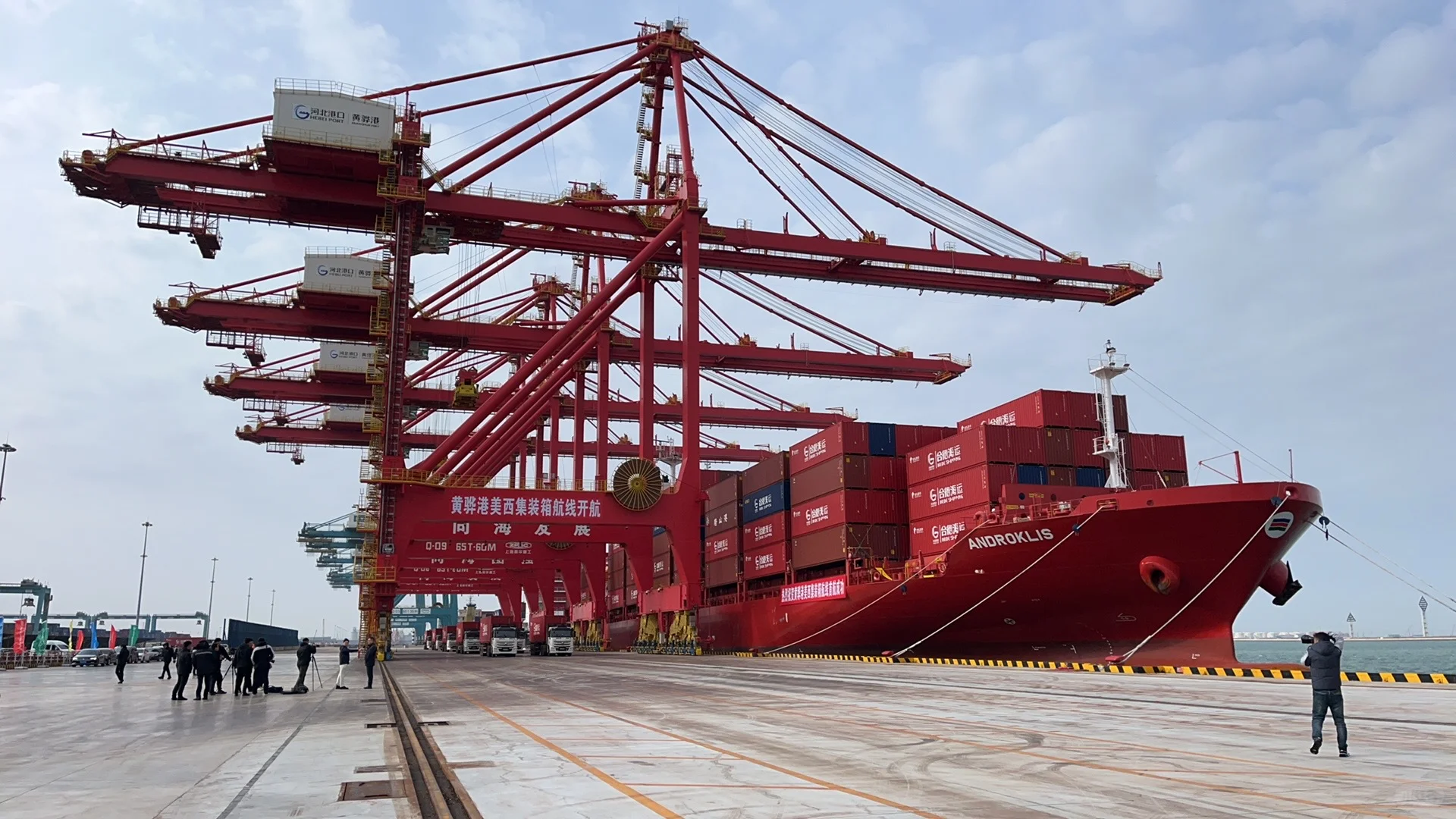 内贸集装箱海运费为何频仍波动？？？？？？？？三个焦点缘故原由解读